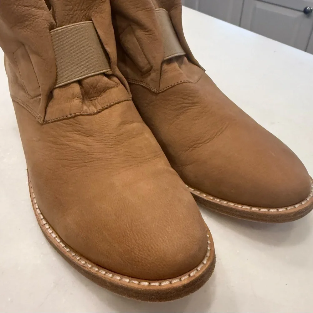 Eileen Fisher Women’s Tan Leather Pull On Ankle Boots Booties Shoes Sz 7.5 - Picture 3 of 11